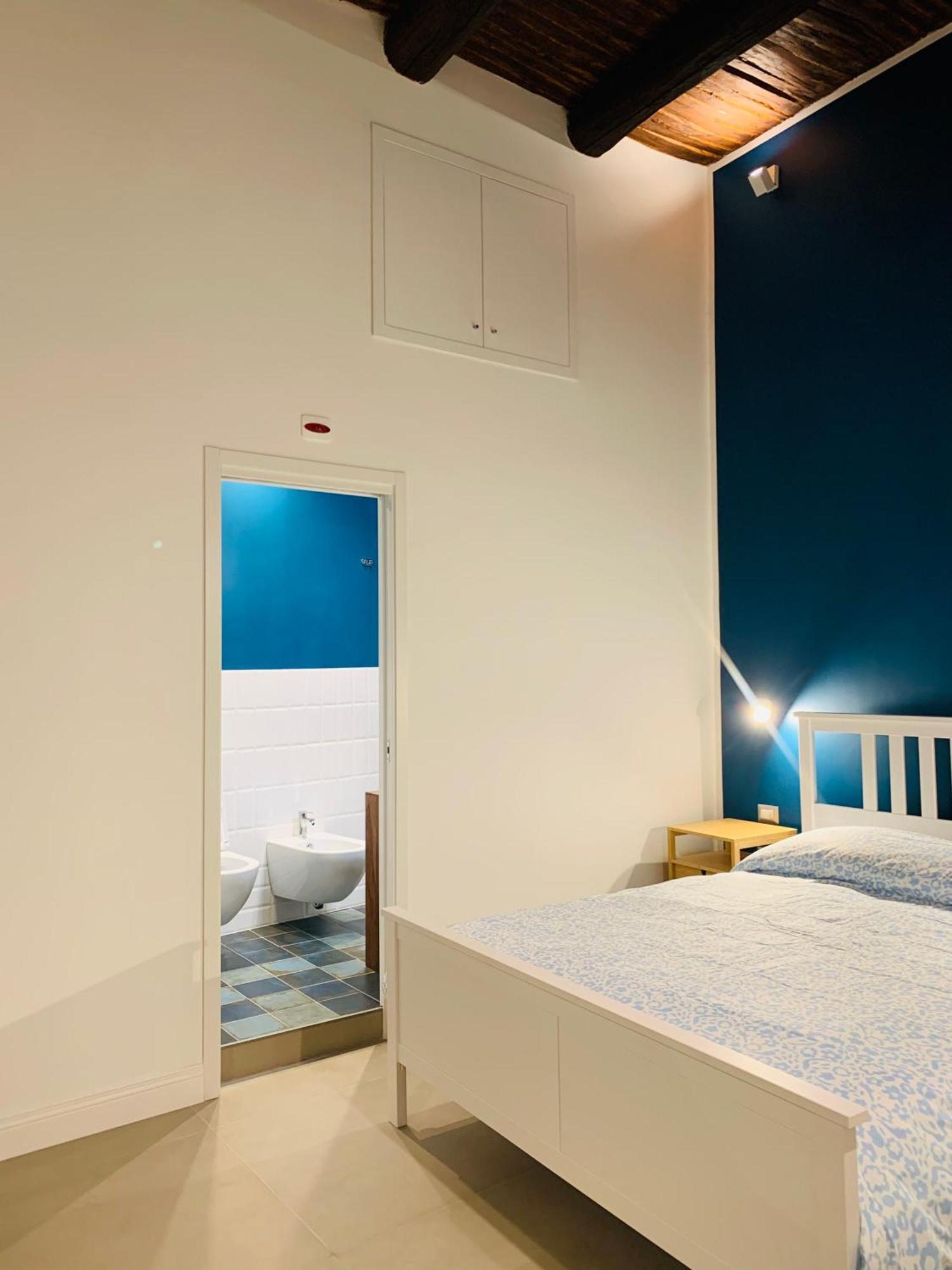 נאפולי Fafa Apartment City Center מראה חיצוני תמונה